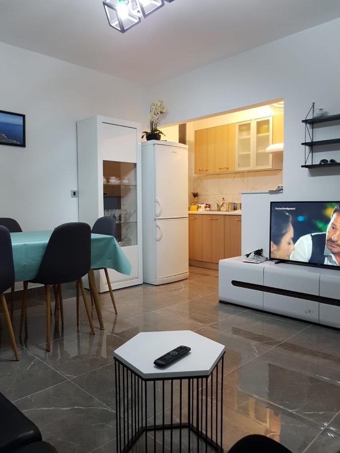 Apartman Viskovic Koromacno Koromačno Exterior foto